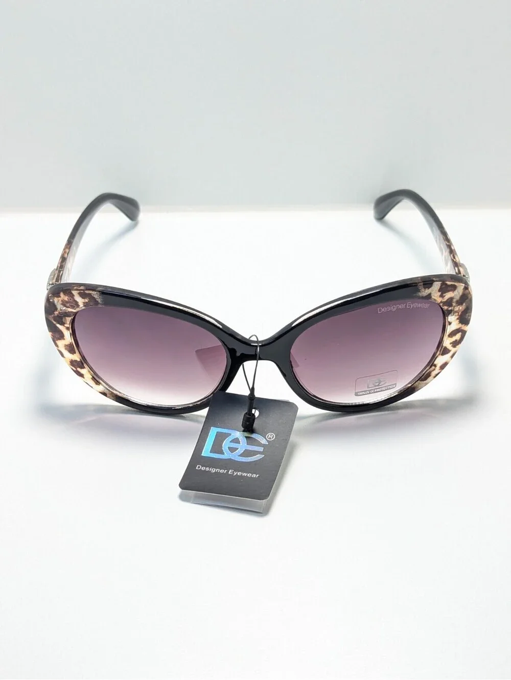Designer Eyewear 737 Purple Gradient UV Black Leopard Cat Eye Women's Sunglasses